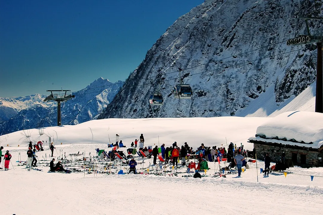 Telecabina Alagna Valsesia 1200m - Pianalunga 2050m