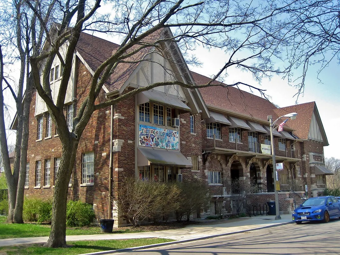 Field House at Eugene Field Park, Chicago (1930). The second floor has a 1941 painting of Field and a mural, "The Participation of Youth in the Realm of the Fine Arts"