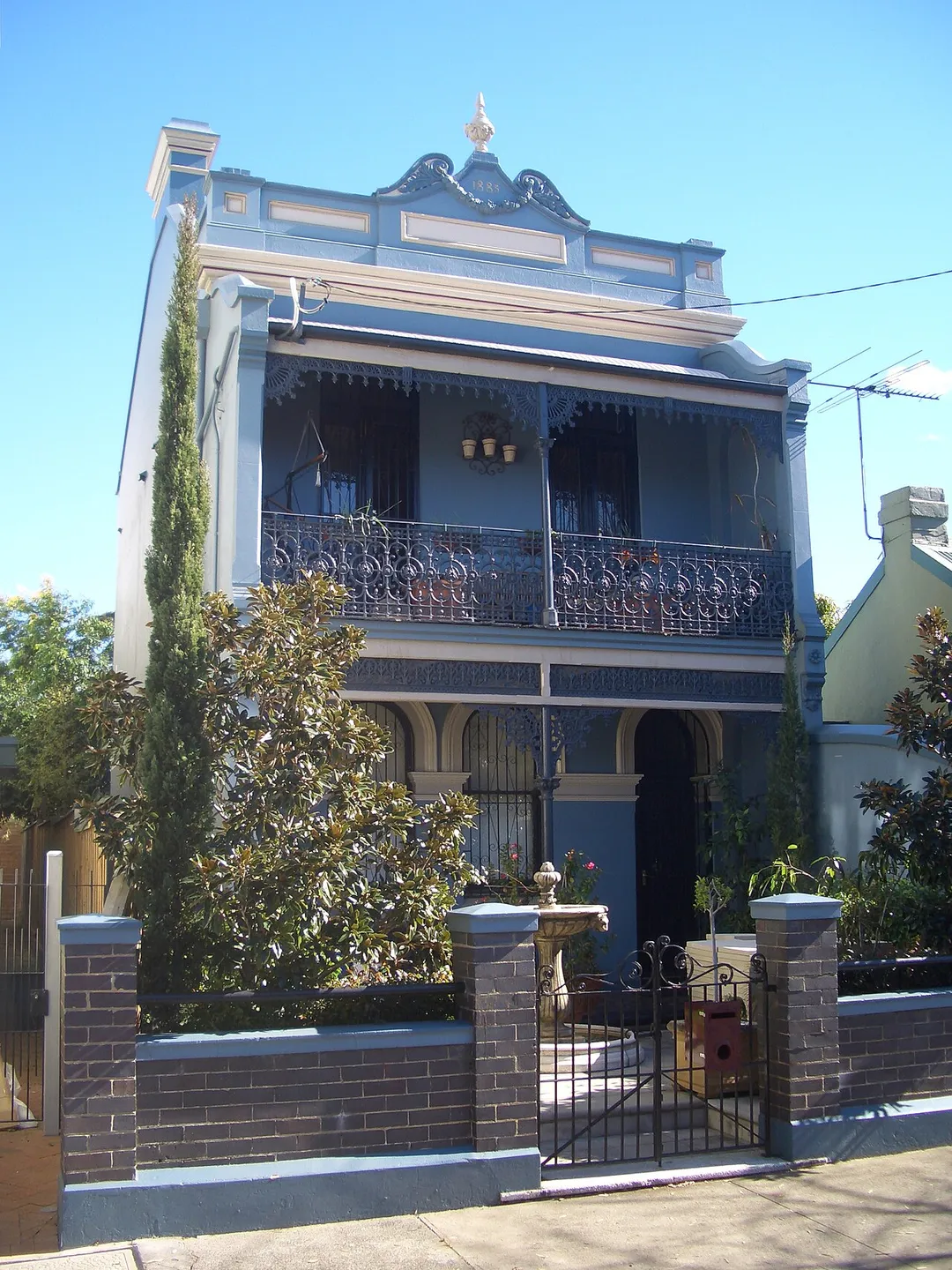 Italianate house with wrought iron balcony, Garden Street, Alexandria, Sydney