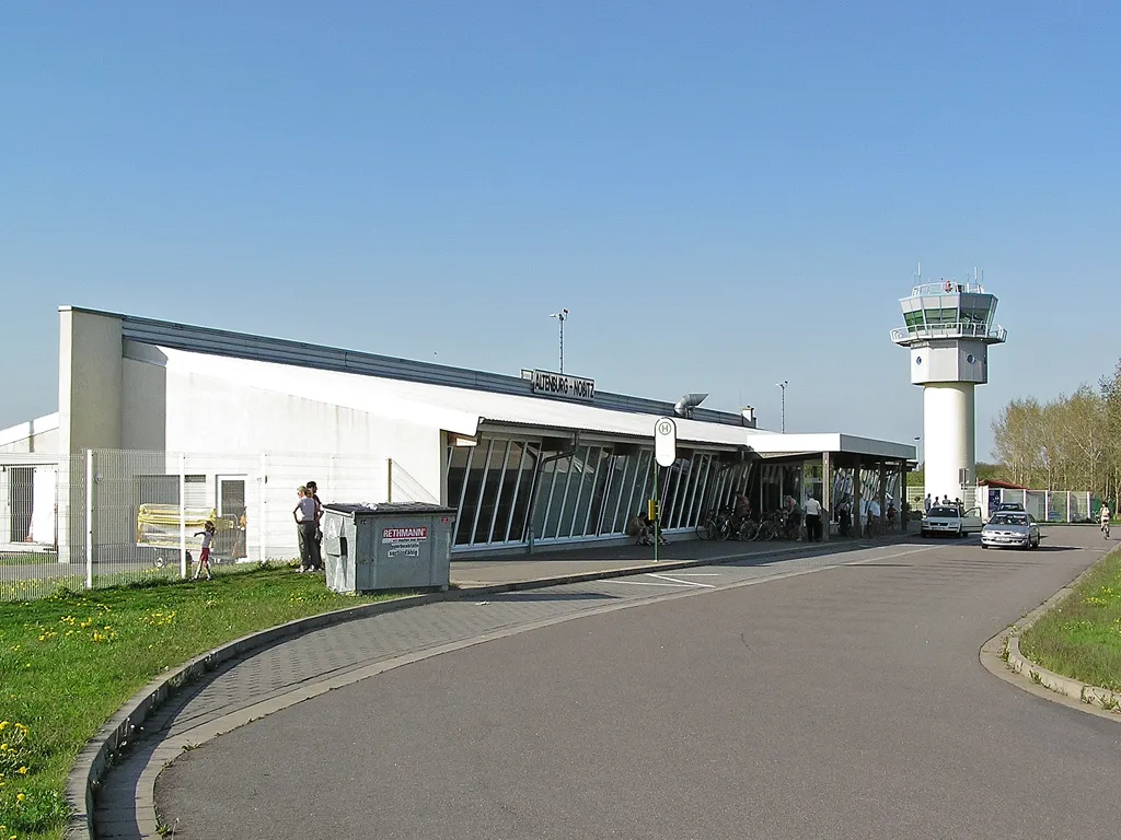 terminal and tower of Altenburg-Nobitz Airport