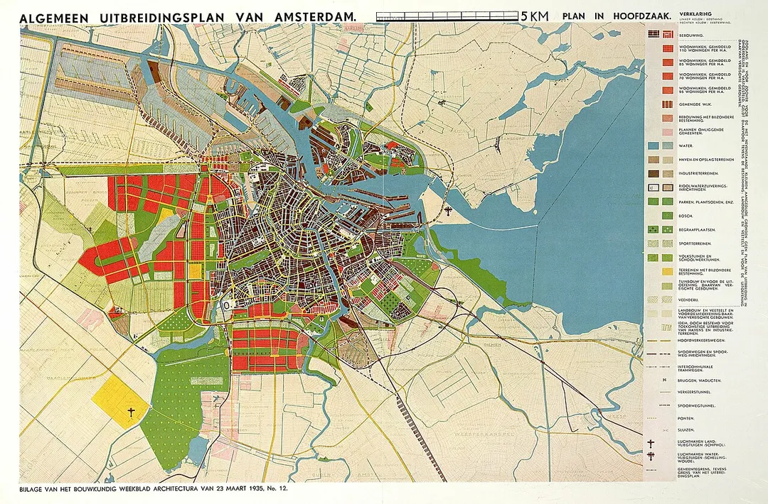 Map of the General Expansion Plan for Amsterdam, 1935. The new residential areas are colored in red. Amsterdam City Archives info: "Title: General Expansion Plan of Amsterdam". Smaller size of the AUP map by Cornelis van Eesteren on a scale of approx. 1:50,000, published as an appendix in the Bouwkundig Weekblad Architectura of March 23, 1935, number 12. Orientation: north-northeast up.
