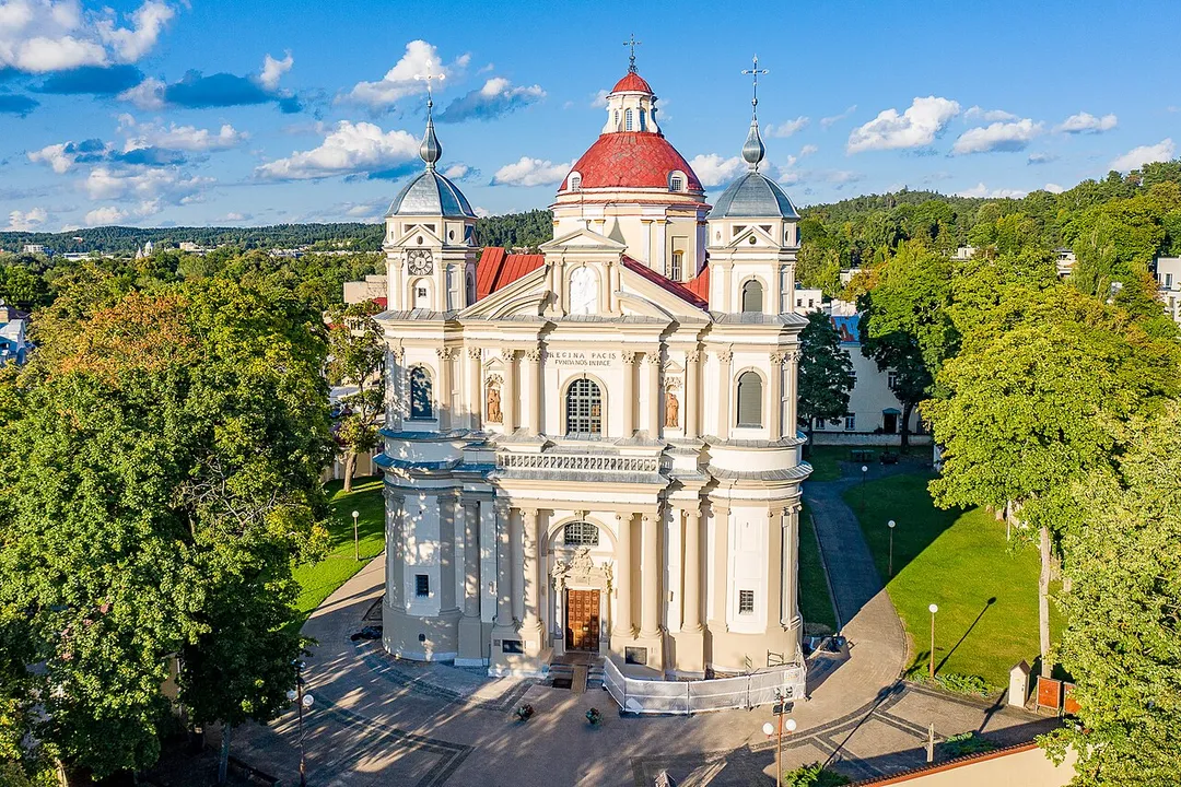 Vilniaus šv. apaštalų Petro ir Povilo bažnyčia