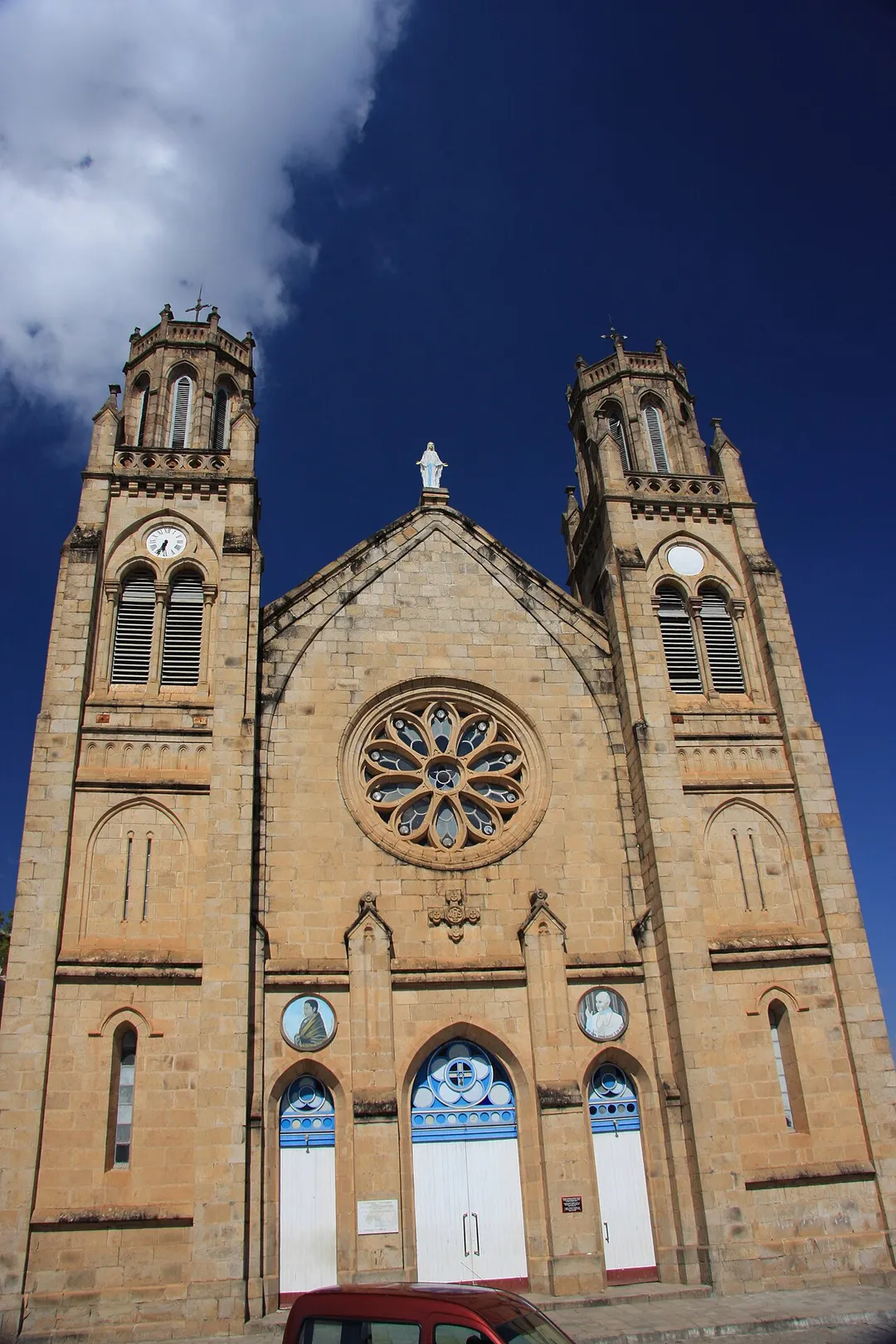 Located at the top of the hill overlooking Antananarivo.
