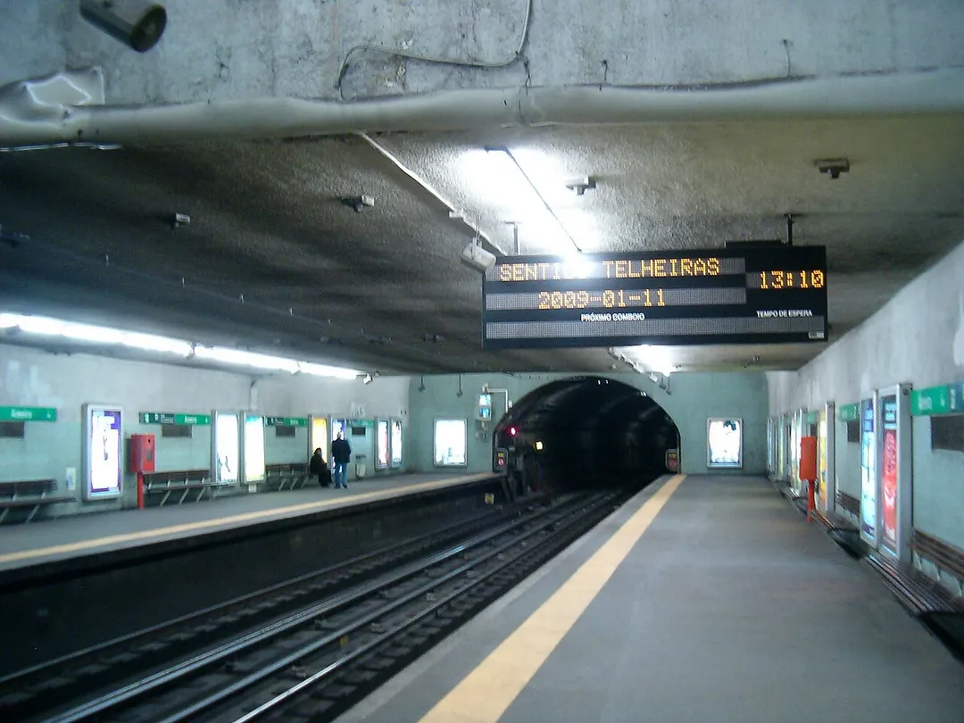 Metro station Areeiro (Lisboa)