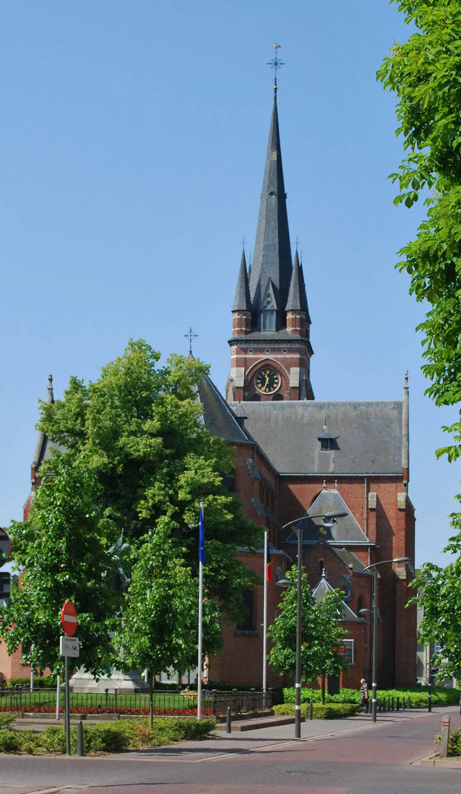 Onze Lieve Vrouw parochiekerk van Arendon Centrum