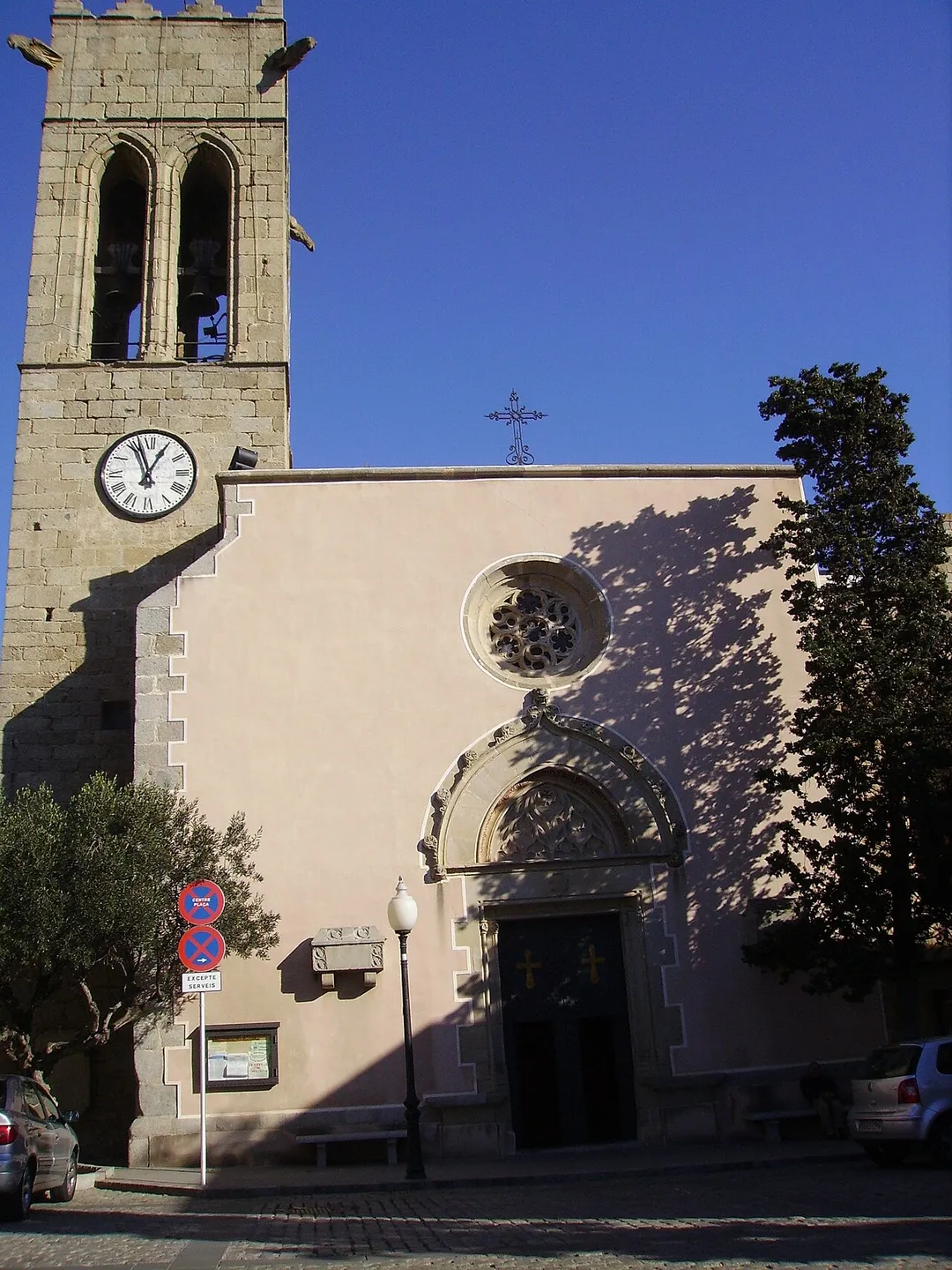 Església de Sant Julià a Argentona, comarca del Maresme, Catalunya.