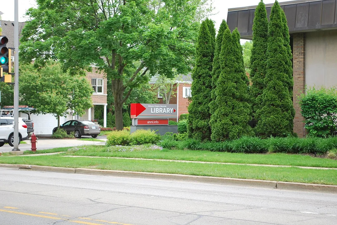 Arlington Heights Memorial Library (AHML)