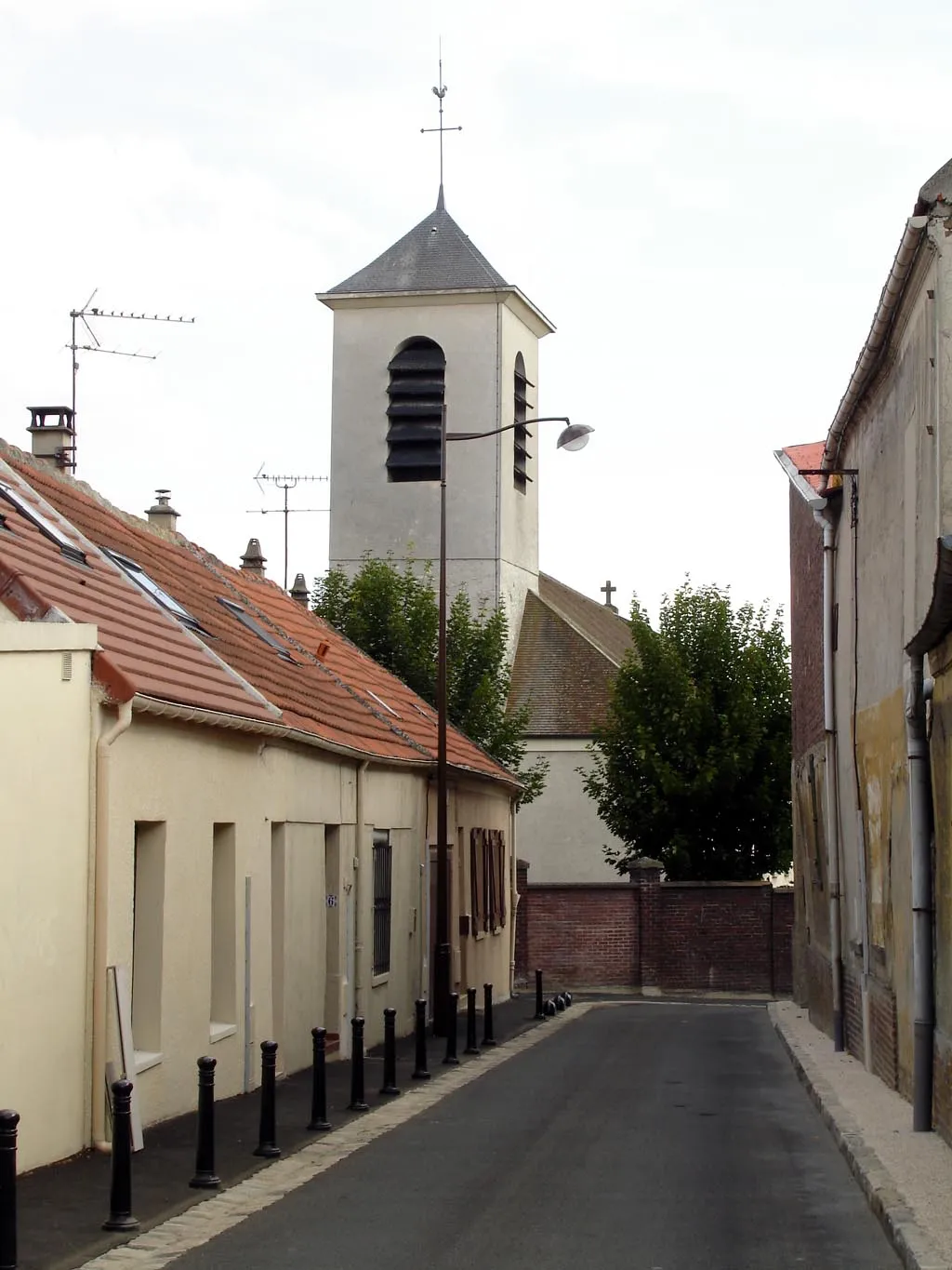 La rue du Ratelier à Arnouville-lès-Gonesse (Val-d'Oise), France