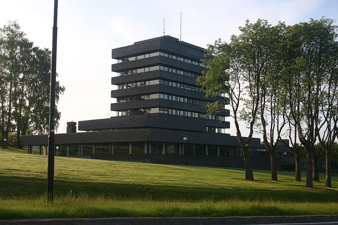 Asker cityhall - west side 2010 05 31, Asker, Norway