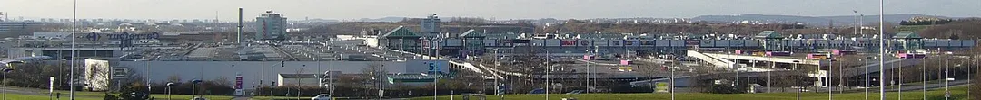 Vue du centre commercial Parinor à Aulnay-sous-bois (France) / View of commercial center Parinor in Aulnay-sous-Bois (Seine-Saint-Denis, France).