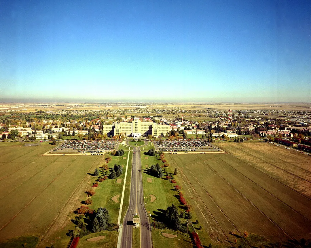 Aerial view of Fitzsimons Army Hospital in Aurora, Colorado, before closure.