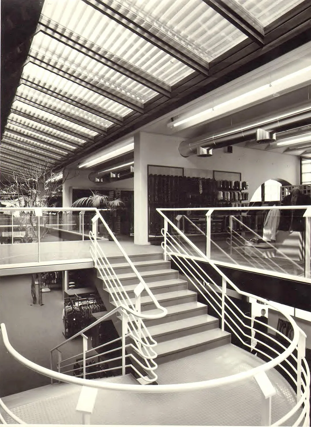 1980 - Centro commerciale Introini, Aviano