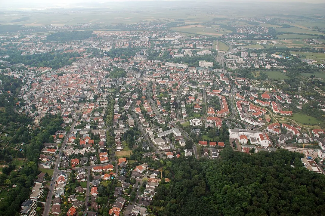 Aerial photograph of Bad Nauheim, Hessen, Germany
