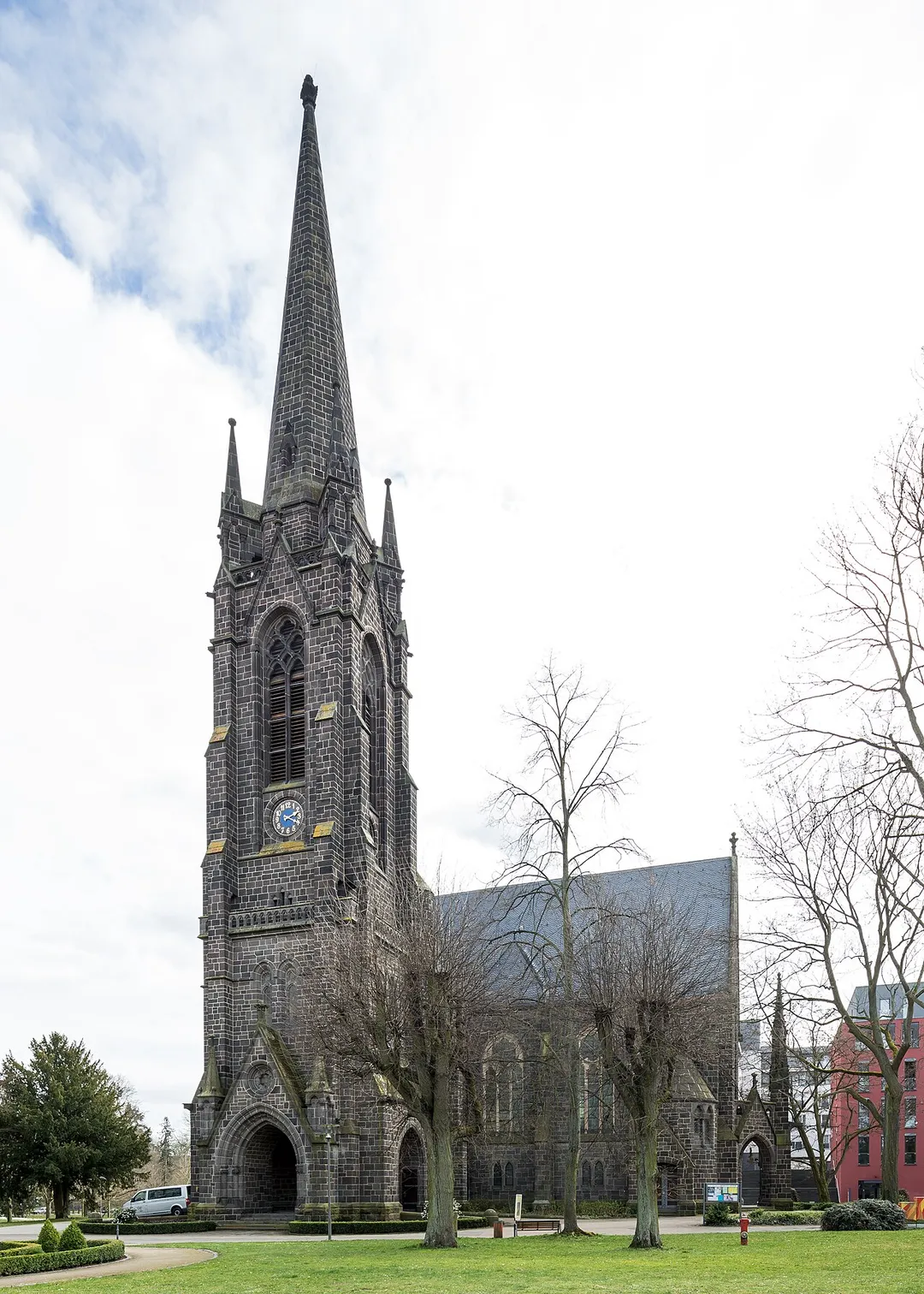 Bad Nauheim: Dankeskirche (Church of Thank) as seen from the northwest