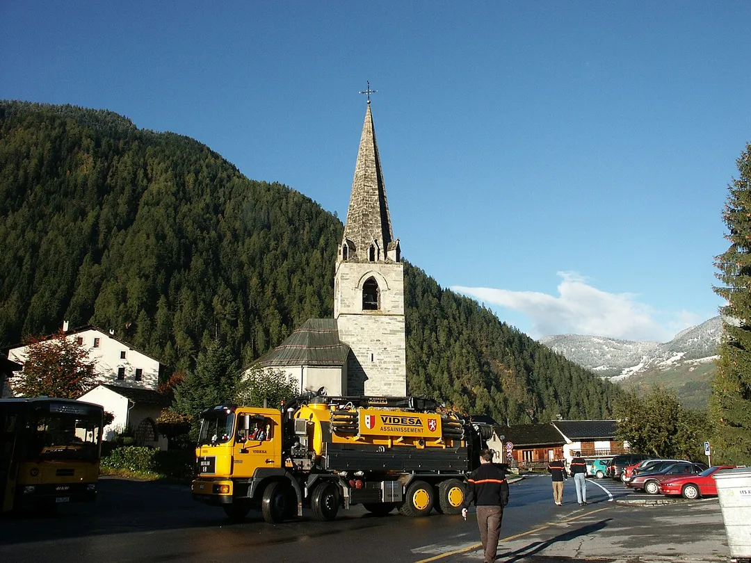 L'église Saint-Maurice du Châble, Val de Bâgnes en Valais, Suisse.