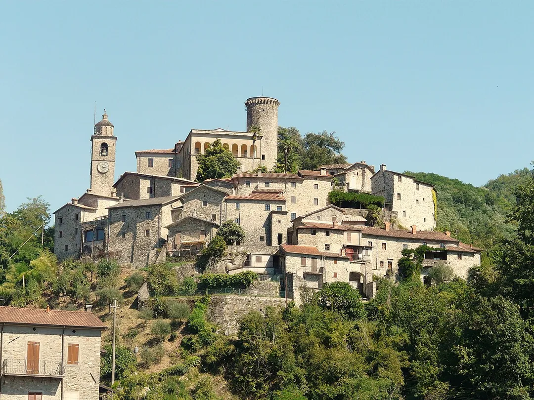 Panorama del castello di Bagnone, Toscana, Italia