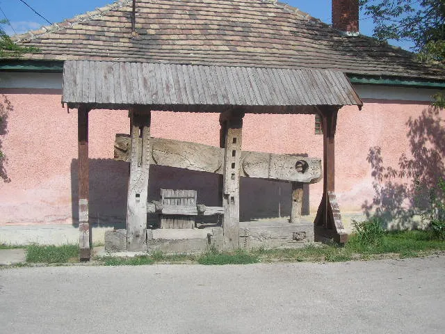 Bakonycsernye, wine press