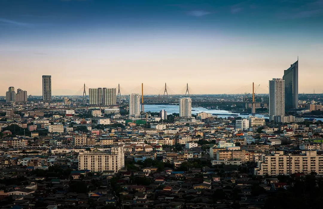 View of Bangkok's Bang Kho Laem District, with Rama IX Bridge and Bhumibol Bridge