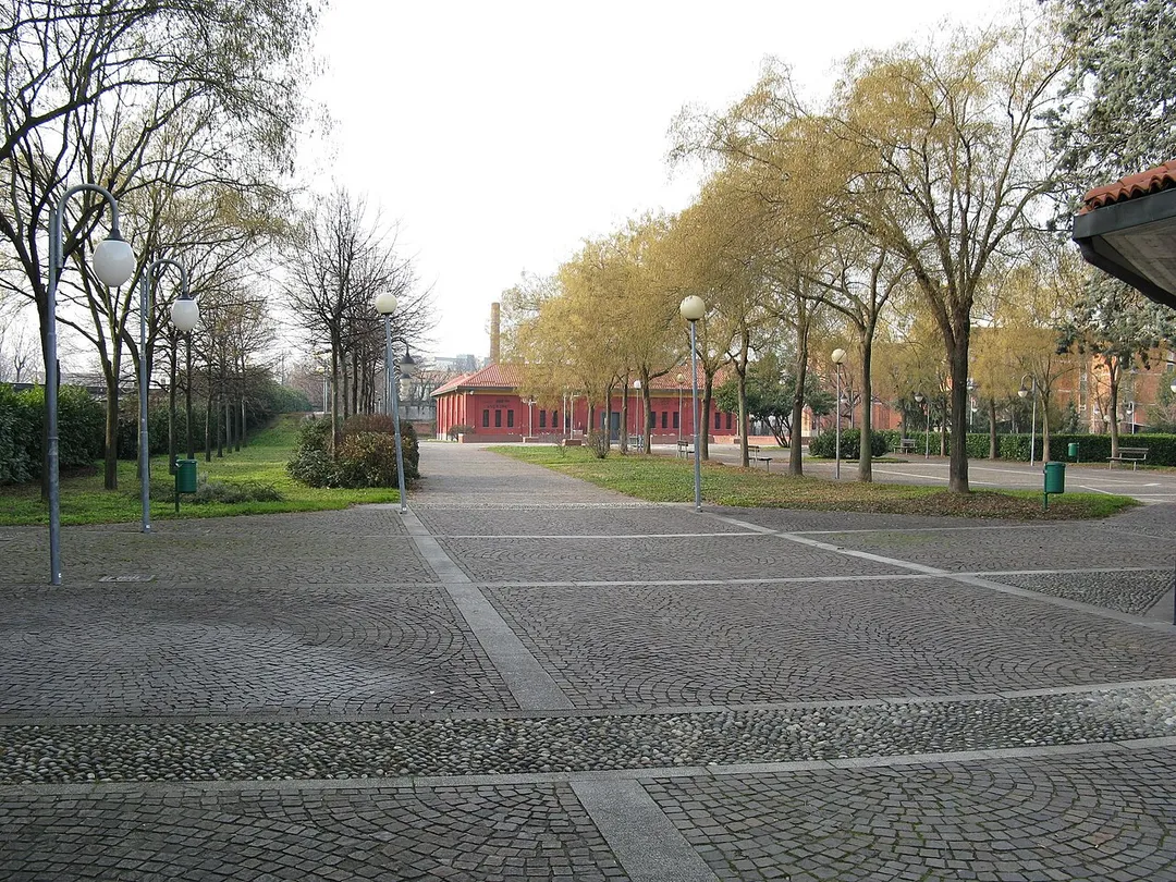 Piazza Falcone a Baranzate