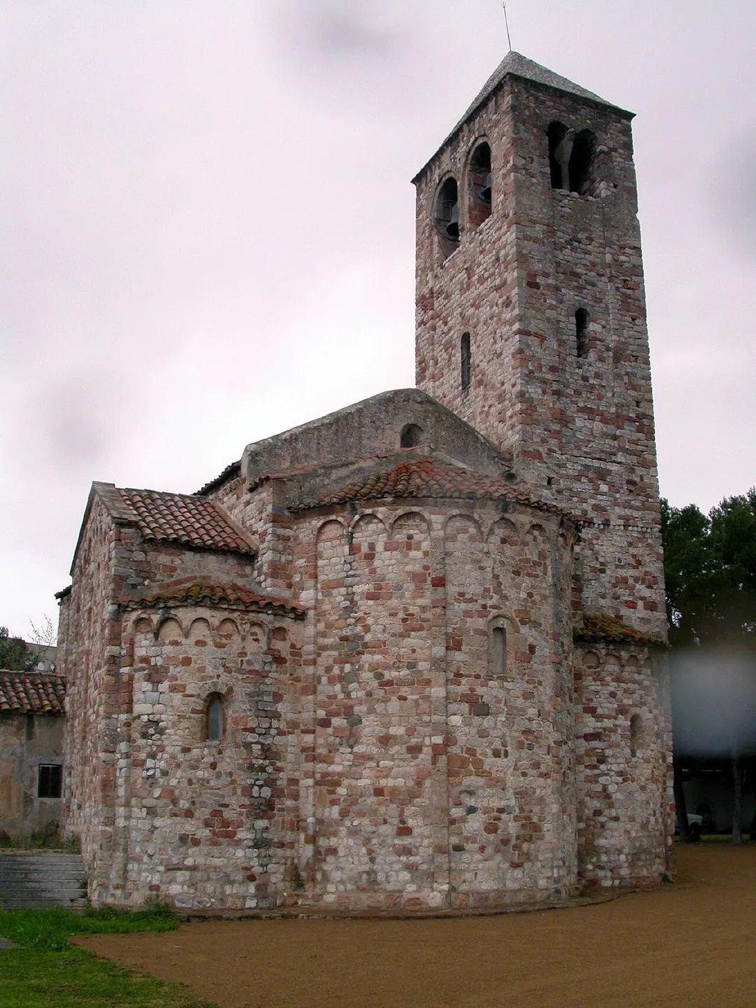 Església de Santa maria de Barberà, a Barberà del Vallès