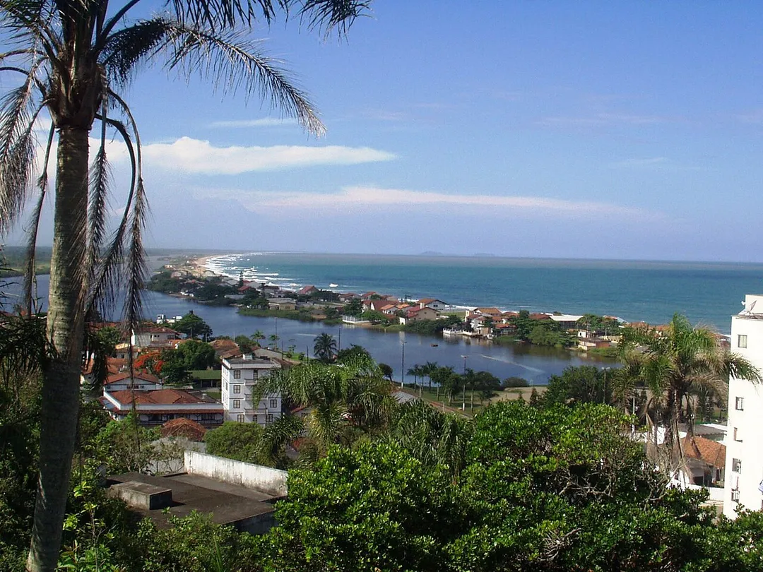 Barra Velha is a resort town and county seat of about 20,000 inhabitants in the Northern region of Santa Catarina, Brazil