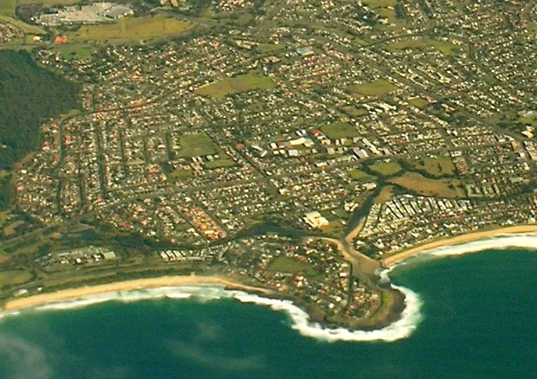 Aerial photo of Barrack Point and Barrack Heights near Wollogong