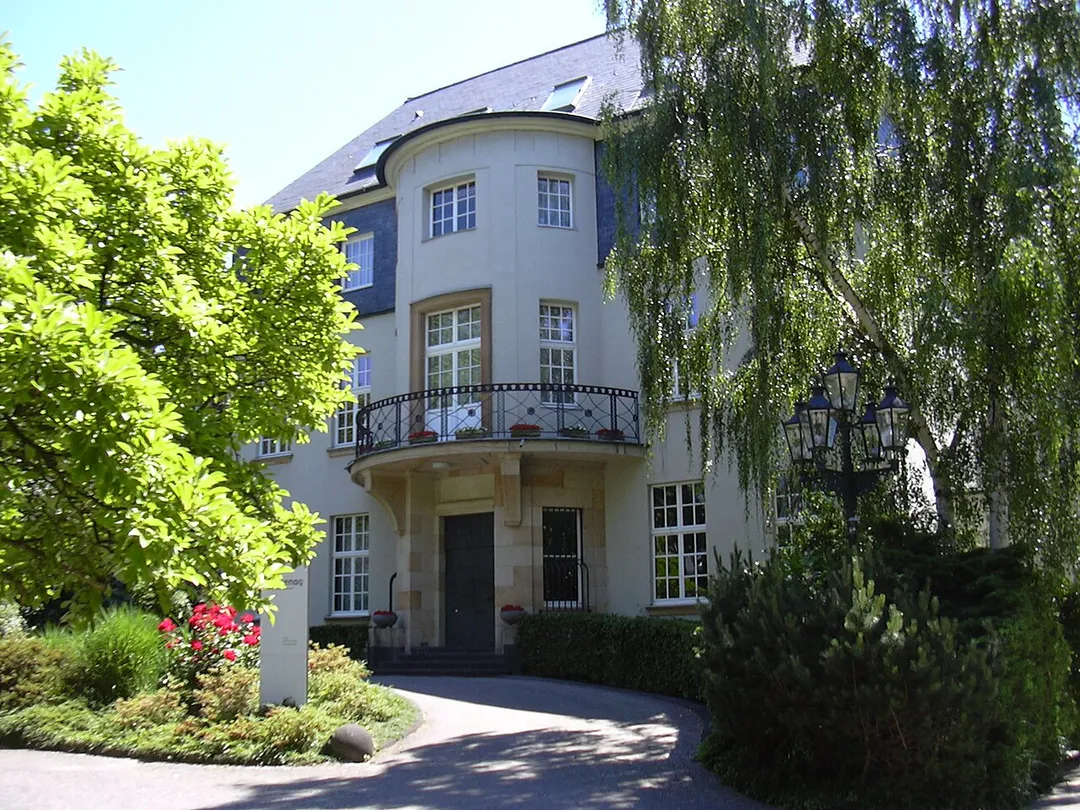 Cologne, Villa in the South of the City (Bayenthal)