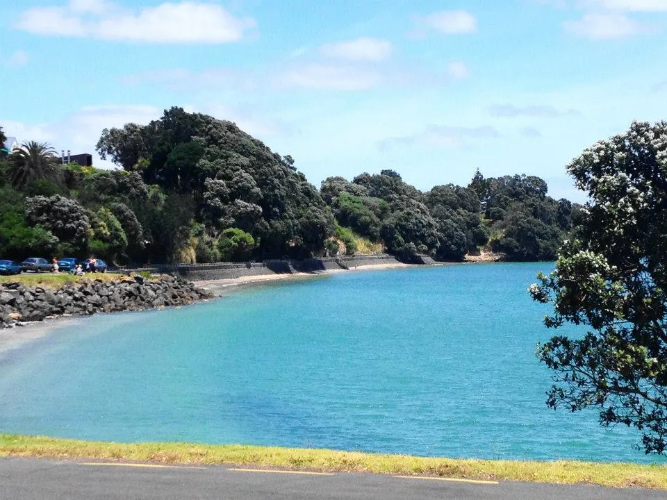Sunkist Bay, Beachlands