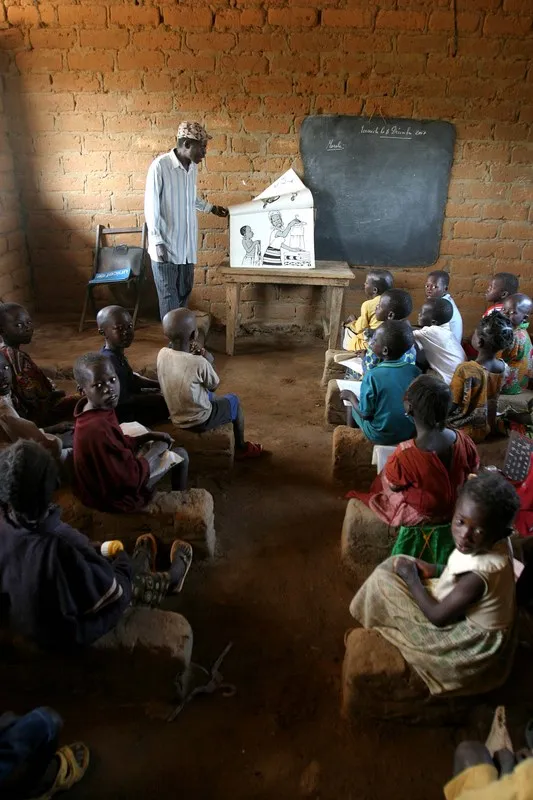 Credits: Pierre Holtz for OCHA - hdptcar.net

This mission to Sam Ouandja, north-eastern Central African Republic, was undertaken to visit a camp housing almost 3,000 refugees from Darfur, Sudan, as well assessing the security situation in the region.