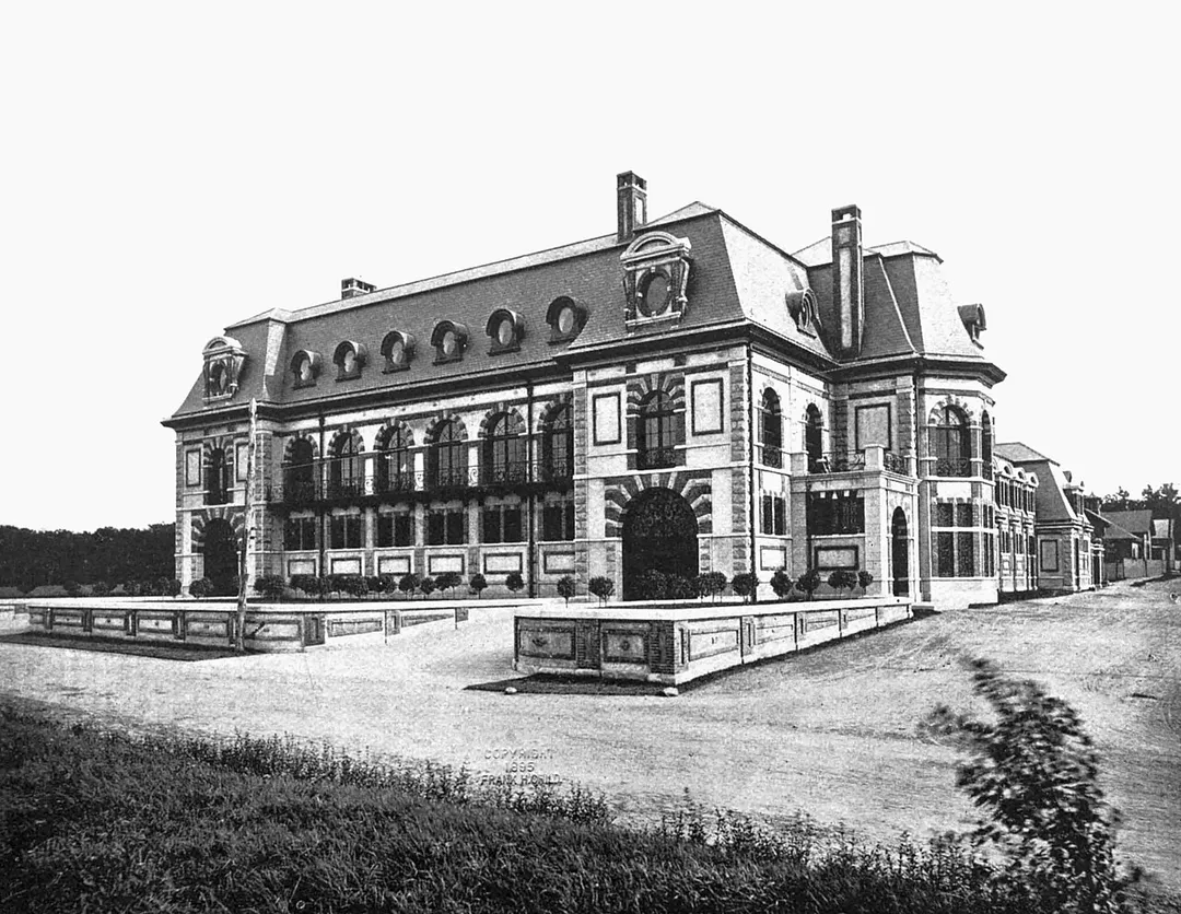 Belcourt from the corner of Ledge Road and Lakeview Avenue, Newport, Rhode Island