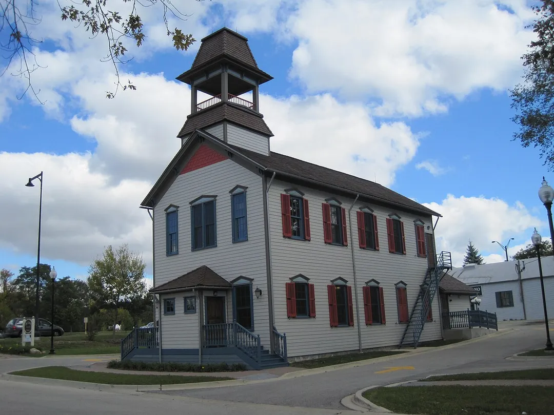Bloomingdale School–Village Hall, Bloomingdale, IL