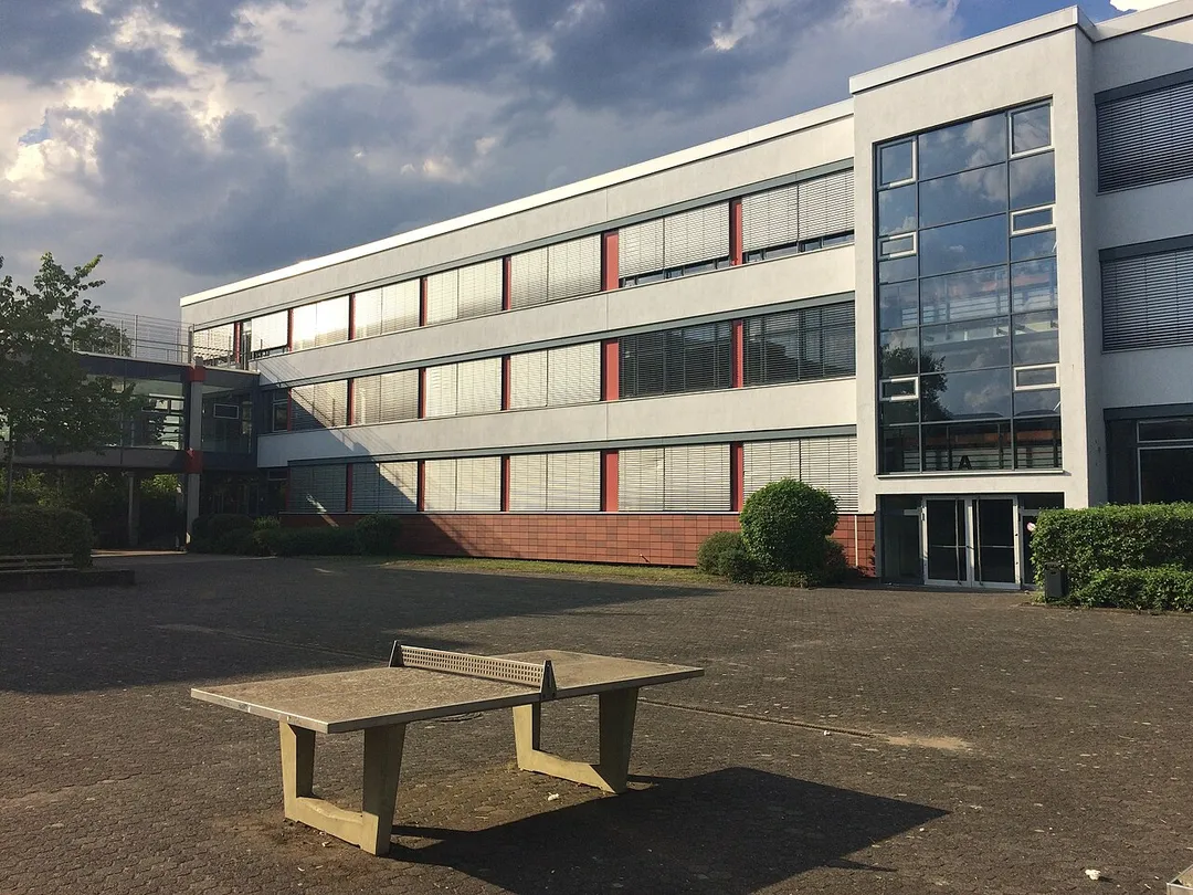 Der A-Trakt des Hardtberg-Gymnasiums