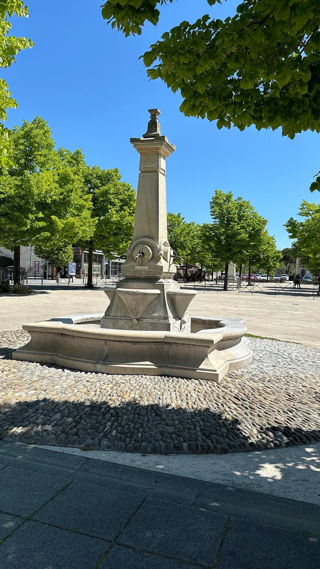 Fontaine à Bouc-Bel-Air (Bouches-du-Rhône)