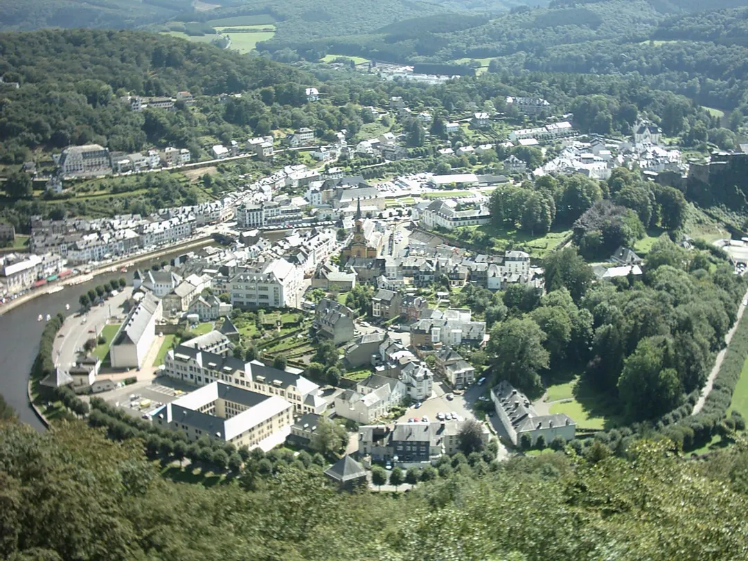 zicht op de stad Bouillon
