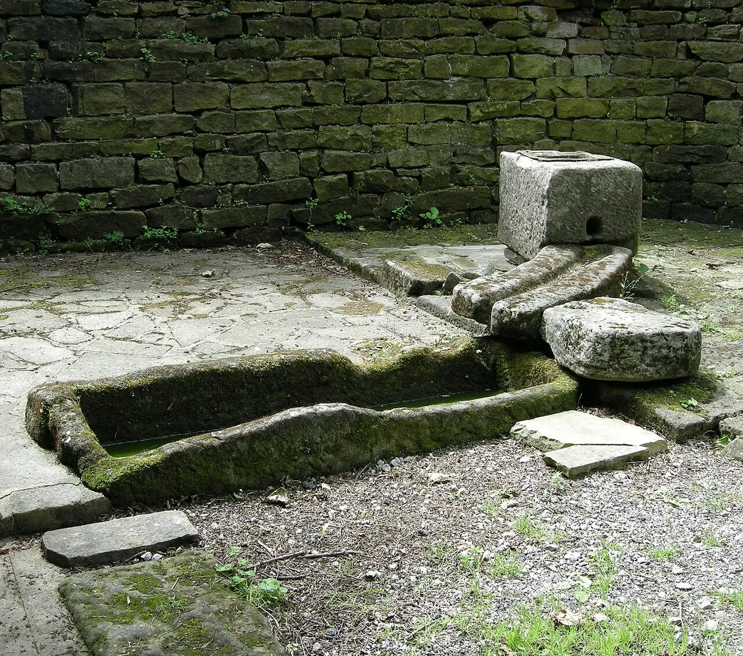 Bramhope town well, at foot of Church Hill, opposite St Giles church, Bramhope West Yorkshire, England. 53 53'12"N. 1 37'20"W.