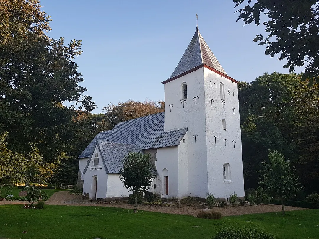 Sankt Knuds Kirke lige nord for Bramming