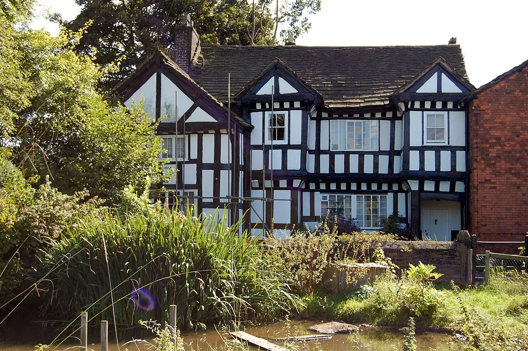 Goyt Hall, which stands in the valley of the River Goyt, midway between Otterspool Bridge and New Bridge in Bredbury, is a half-timbered building erected by Randal Davenport about the year 1570.