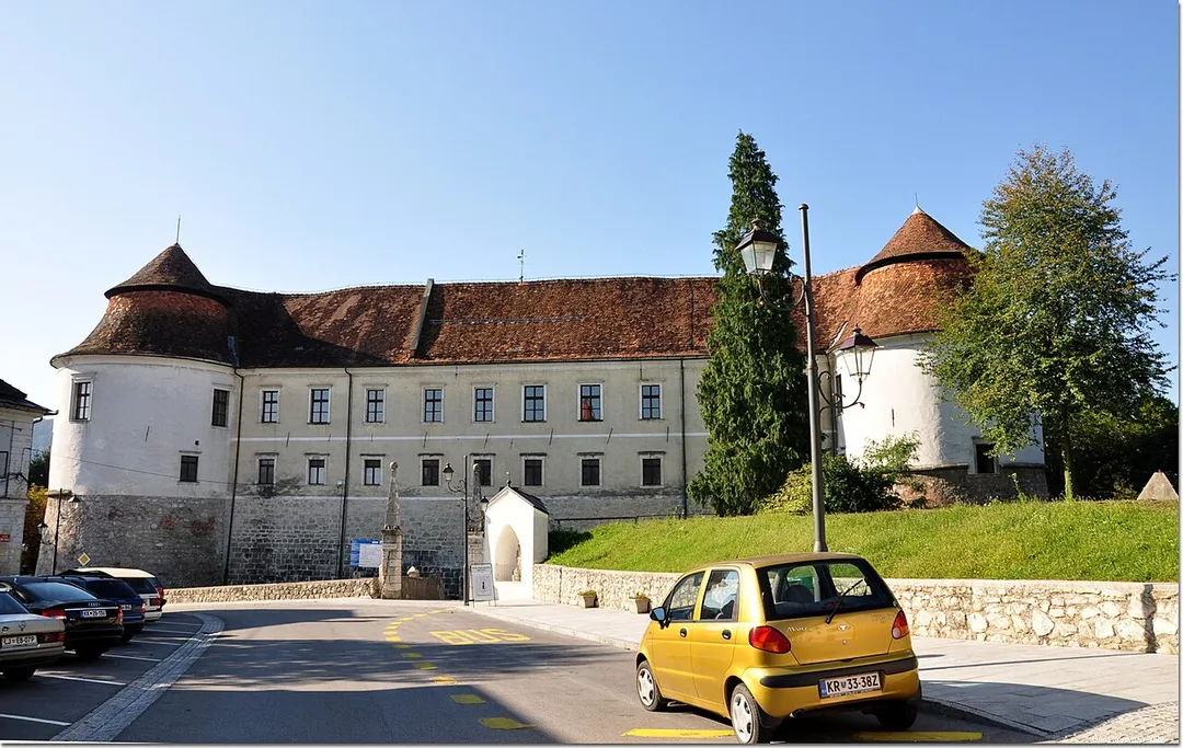 Brezice (12)