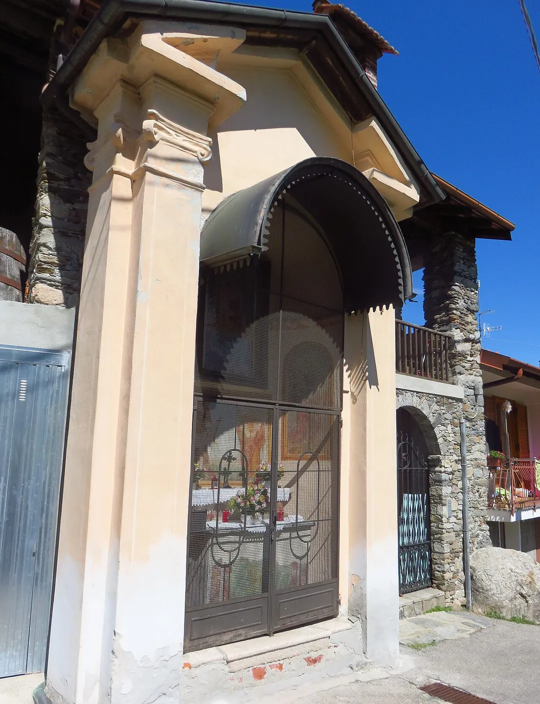 Brovello Cappella Via Torino