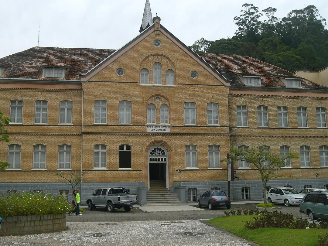 Museu arquidiocesano Dom Joaquim (Azambuja/Brusque)