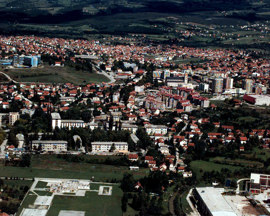 960914-F-6701P-002  Sept. 14 Bugojno, Bosnia- Herzegovina. Quite streets in the city of Bugojne on election day, September 14,1996.