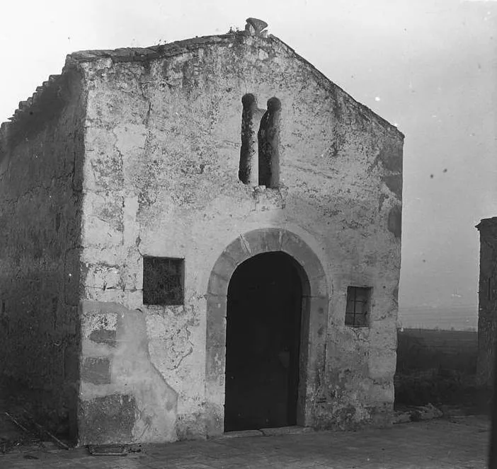 Capella del Sant Crist. Josep Salvany i Blanch (1916)