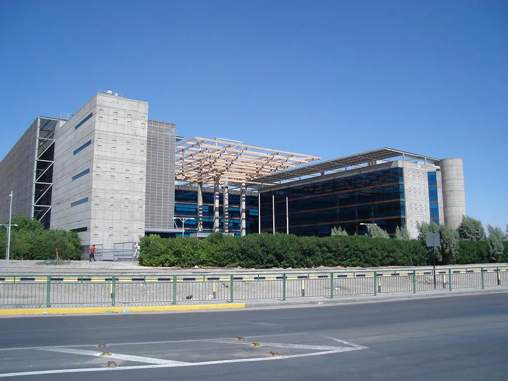 Edificio corporativo Codelco Norte (en Calama)