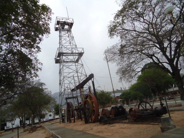 This medium shows the protected monument with the number S/00-050 in Bolivia.