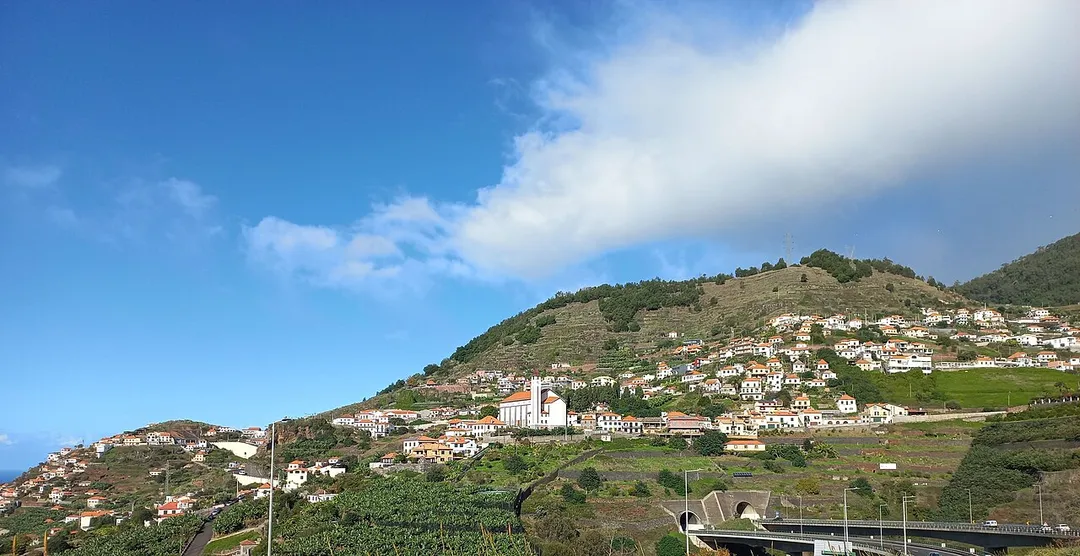 View from de Via Rapida (VR1) at Campanário in Madeira, Portugal