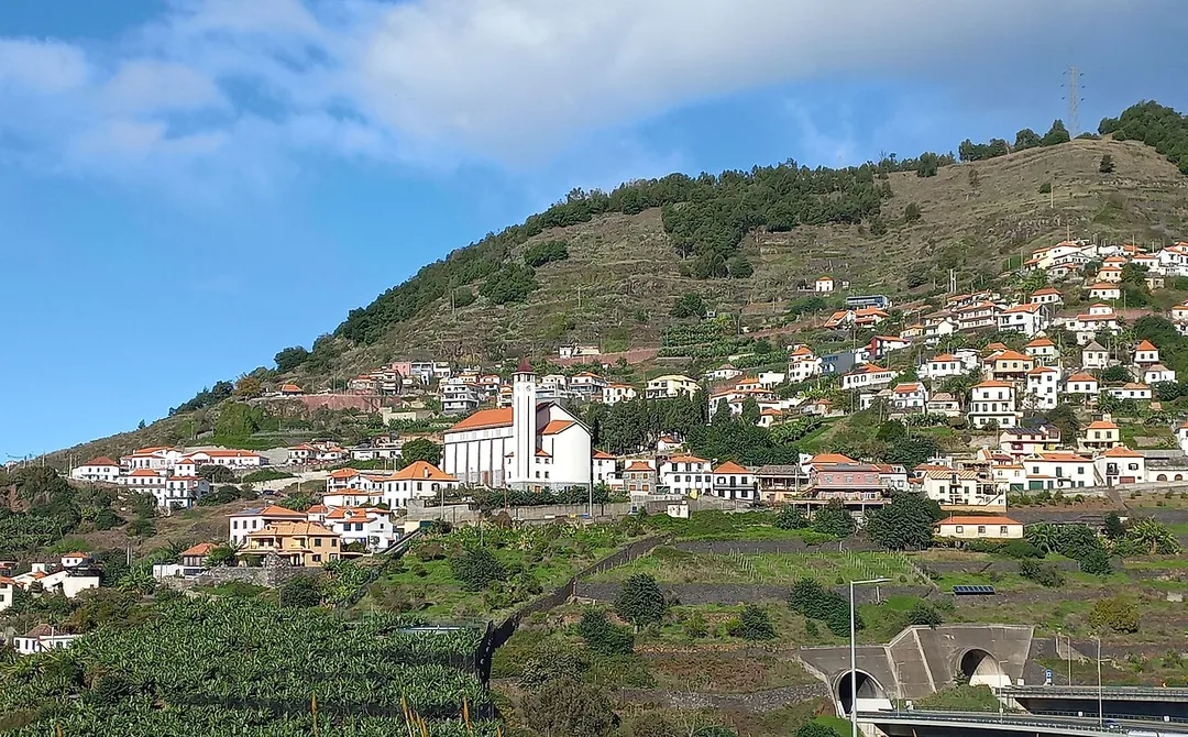 View from de Via Rapida (VR1) at Campanário in Madeira, Portugal
