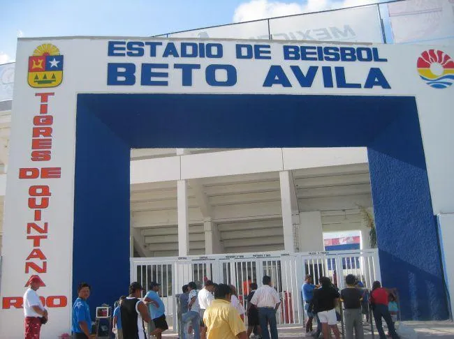 Estadio Beto Ávila in Cancún, Quintana Roo, Mexiko (Haupteingang)