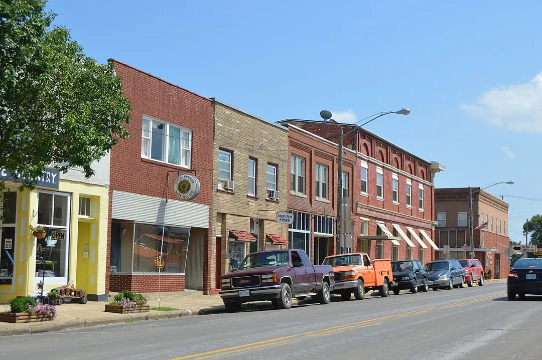 Buildings on the eastern side of Fourth Street (formerly U.S. Route 61) between Lewis and Clark Streets in downtown Canton, Missouri, United States.