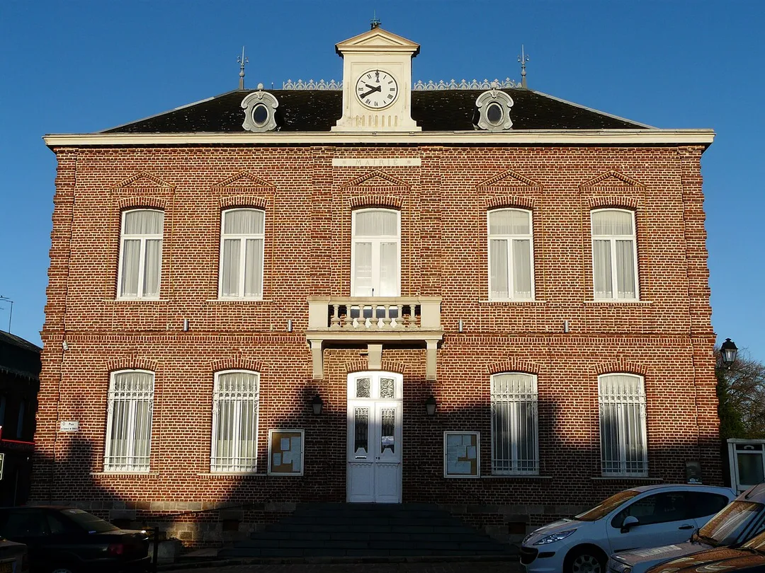 La mairie de Carnières (Nord)