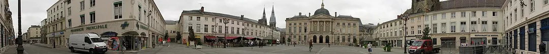 Panorama of Hôtel de ville place, Châlons-en-Champagne, France.